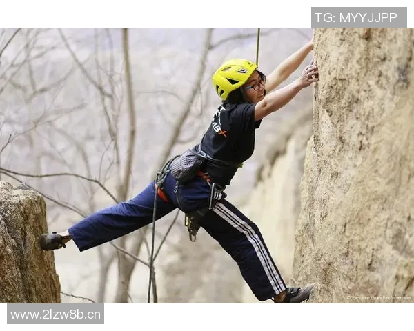 杭州攀岩队的阵地战体系与攀岩战术的深度解析与实践探讨