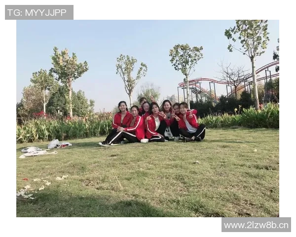 深度对话：黄丽在英雄联盟世界中的成长与挑战之旅